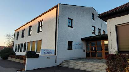 Bild: luk
Für den Campus Kemnath laufen derzeit Umbauarbeiten und die Entkernung auf Hochtouren.