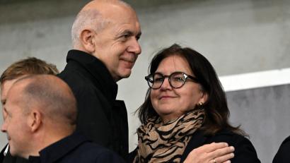 Bild: Federico Gambarini/dpa
DFB-Spitzen: Präsident Bernd Neuendorf und die bisherige Generalsekretärin Heike Ullrich (Archivfoto)