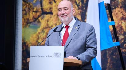 Bild: Annette Riedl/dpa
Prosor warnt eindringlich vor linkem Antisemitismus. (Archivbild)