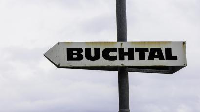 Archivbild: Hösamer
Nach dem Insolvenz-Antrag geht es bei Buchtal in Schwarzenfeld wieder aufwärts.