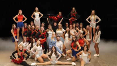 Bildmontage: Julia Beugler 
Das Prinzenpaar Fabian und Janine mit dem Hofstaat sowie die Tänzerinnen und Tänzer bereiten sich schon seit den Sommermonaten auf den Fasching 2026 vor.