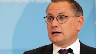 Bild: Alicia Windzio/dpa
AfD-Chef Tino Chrupalla spricht von Spaltung. (Archivbild)