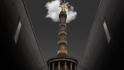 Bild: Max Striegl, Fotoclub Pleystein
Für diese Aufnahme von der "Siegessäule Berlin", umgangssprachlich auch als "Goldelse" bekannt, wurde Max Striegl vom Fotoclub Pleystein mit einer Medaille ausgezeichnet, der seinen Titel als Ostbayerischer Fotomeister verteidigen konnte.