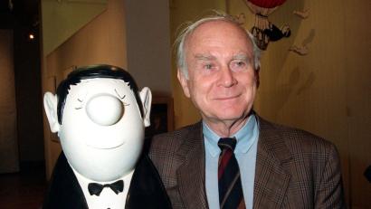 Bild: Karlheinz Schindler/dpa
Der künstlerische Nachlass von Vicco von Bülow, alias Loriot, geht als Dauerleihgabe an das Caricatura Museum Frankfurt (Archivbild).