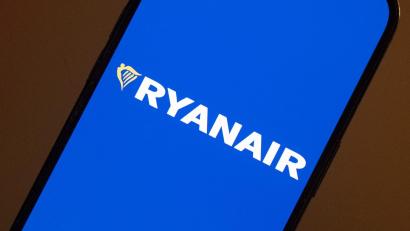 Bild: Sebastian Kahnert/dpa
Ryanair will Bordkarten (fast) nur noch über die App ausgeben. (Symbolbild)
