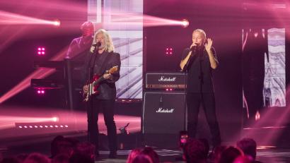 Bild: Daniel Bockwoldt/dpa
Tears for Fears sind bis heute erfolgreich. Mit dem Album „Songs from the Big Chair“ gelang dem Duo 1985 der internationale Durchbruch. (Archiv)