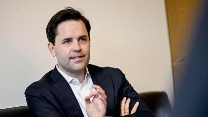 Bild: Britta Pedersen/dpa
Der Chef der Jungen Union, Johannes Winkel. (Archivbild)