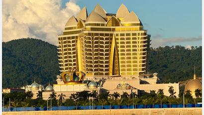 Bild: Carola Frentzen/dpa
Im neuen chinesischen Schattenreich am Goldenen Dreieck regieren Glücksspiel und Prunk.