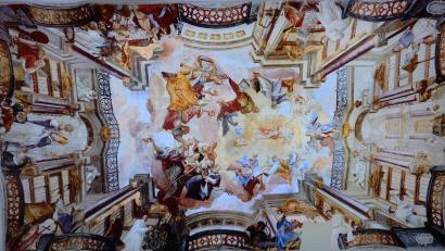 Bild: Robert Dotzauer
Beeindruckt zeigten sich die zahlreichen Besucher bei Einblicken in die "gemalte Bibliothek" des Klosters Speinshart.