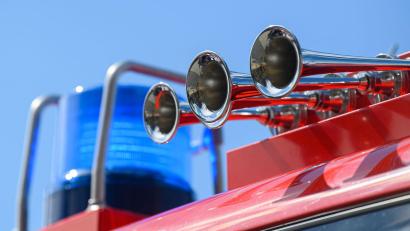 Bild: Robert Michael/dpa-Zentralbild/dpa
Die Feuerwehr durchsuchte die Technikräume im Keller. (Symbolbild)