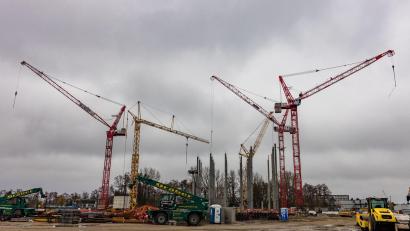 Bild: Frank Hammerschmidt/dpa
Das Rechenzentrum entsteht auf dem Gelände des ehemaligen Kraftwerks Lübbenau.