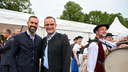 Bild: Soeren Stache/dpa
Jens Spahn könnte sich vorstellen, Kinder zu haben. (Archivbild)