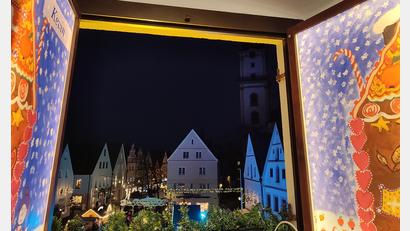 Bild: Stadtmarketing Weiden e.V.
Adventskalender am Alten Rathaus in Weiden