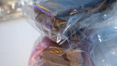 Bild: Sven Hoppe/dpa
Polizisten entdeckten die Drogen in einer Schachtel im Wagen. (Symbolbild)