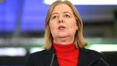 Bild: Elisa Schu/dpa
SPD-Arbeitsministerin Bas sieht keine Kompromissmöglichkeiten beim Rentenniveau. (Archivfoto)