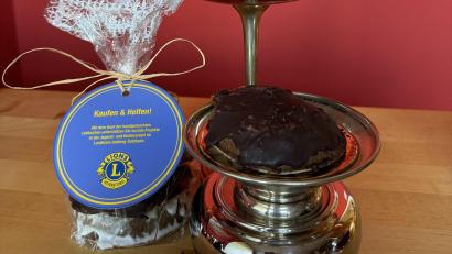Bild: Olmert/ Lions-Club Amberg
Der Lions-Club Amberg-Sulzbach bietet zur Adventszeit wieder Lebkuchen zum Kauf an.