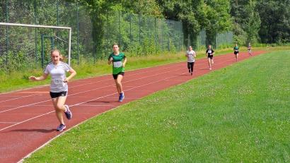 Bild: Renate Ziegler
Runde um Runde müssen die Sportlerinnen absolvieren.