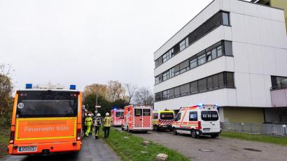 Bild: Jan Ohmen/dpa
Mehrere Schüler wurden vorsorglich ins Krankenhaus gebracht.