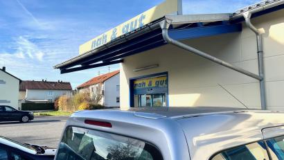 Bild: Gabi Schönberger
Der Verbrauchermarkt "Nah und Gut" in Rothenstadt schließt zum 31. Dezember. Der SPD-Ortsverein setzt sich mit einer Unterschriftenaktion für den Erhalt des Ladens ein.