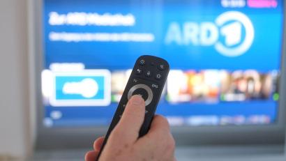 Bild: Bernd Weißbrod/dpa
Der Brandenburger Landtag hat der Rundfunkreform zugestimmt (Archivbild).