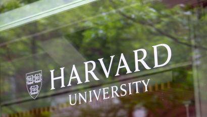 Bild: Nicolaus Czarnecki/ZUMA Press Wire/dpa
Zwischen 1998 und 2008 spendete Jeffrey Epstein rund neun Millionen Dollar an Harvard. (Archivbild)