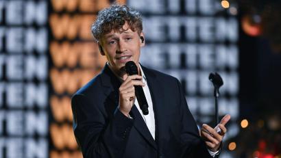 Bild: Hendrik Schmidt/dpa
Tim Bendzko singt in „Immer“ über seine Gefühle nach dem Ehe-Aus. (Archivbild)