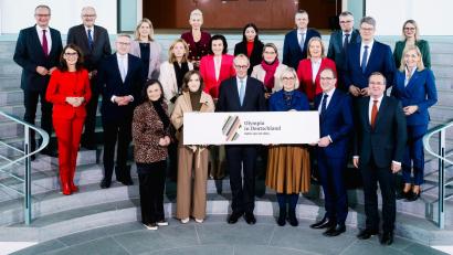 Bild: Tobias Koch/Bundesregierung/dpa
Die Bundesregierung unterstützt die deutsche Olympia-Bewerbung.