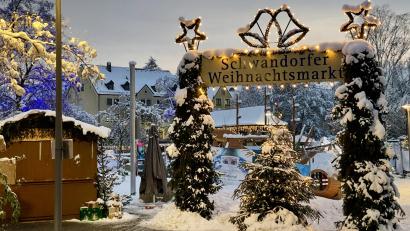 Archivbild: Gerhard Götz
Von Freitag, 28. November, bis Dienstag, 6. Januar 2026, findet wieder der Winterzauber im Schwandorfer Stadtpark statt.