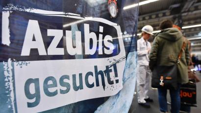 Bild: Martin Schutt
In Bayern mangelt es weiterhin an Azubis. Wird das durch die Wehrpflicht nun noch problematischer?