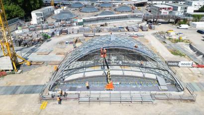 Bild: Bernd Weißbrod/dpa
Am Tiefbahnhof Stuttgart 21 werden Ende des kommenden Jahres wohl nicht wie geplant die ersten Fernzüge halten. (Archivbild)