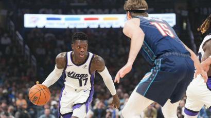 Bild: Kyle Phillips/AP/dpa
Dennis Schröder war gegen den Meister bester Scorer seines Teams.