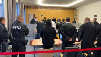 Bild: juh
Fünf Angeklagte müssen sich vor der 1. Strafkammer am Landgericht Weiden verantworten. Sie sollen sich des banden- und gewerbsmäßigen Handels mit Betäubungsmitteln schuldig gemacht haben.