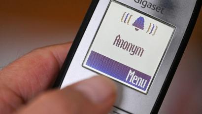 Bild: Bernd Weißbrod/dpa
Ein deutsch-slowakisches Ermittlerteam hat ein Callcenter für Schockanrufe in Poprad ausgehoben.