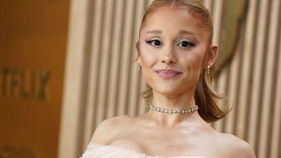 Bild: Jordan Strauss/Invision via AP/dpa
„Wicked“ habe ihre Beziehung zum Kreativsein geheilt, sagt Ariana Grande. (Archivbild)