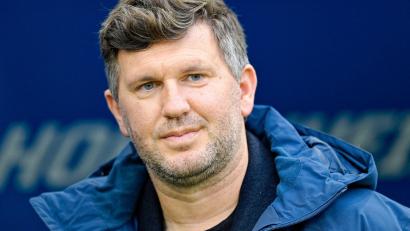 Bild: Uwe Anspach/dpa
War vom VfL Wolfsburg umworben: Sport-Geschäftsführer Andreas Schicker von der TSG 1899 Hoffenheim. (Archivbild)