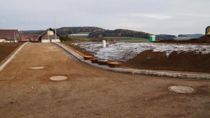 Bild: wel
Die Erschließung des Baugebiets "Heiglfeld" nimmt Formen an.