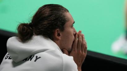 Bild: Luca Bruno/AP/dpa
Fieberte beim Doppel gegen Spanien mit: Alexander Zverev