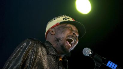 Bild: Juan Herrero/dpa
Jimmy Cliff - hier bei einem Auftritt 2015 in Spanien. (Archivbild)