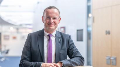 Bild: Armin Weigel/dpa
Christian Kopp ist Landesbischof der Evangelisch-Lutherischen Kirche in Bayern. (Archivbild)