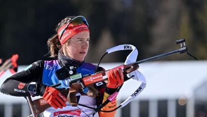 Bild: Martin Schutt/dpa
Sophia Schneider muss zunächst im zweitklassigen IBU-Cup antreten. (Archivfoto)