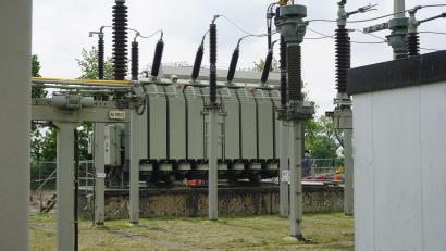 Symbolbild: jut
Der Stadtrat Schnaittenbach hat den vorhabenbezogenen Bebauungsplan „Akkuspeicher und Umspannwerk Holzhammer“ auf den Weg gebracht.