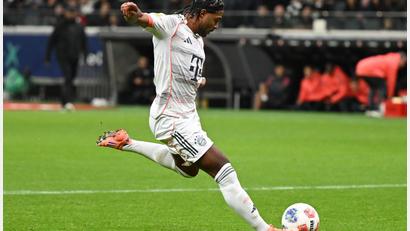 Bild: Arne Dedert/dpa
Serge Gnabry ist nach seiner Pause wieder zurück. (Archivfoto)