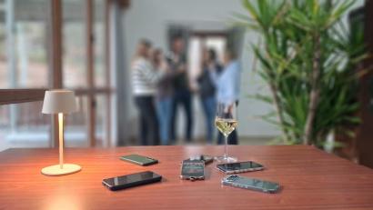 Bild: Thomas Reiß
Die Geschichte "mit den Handys" haben 2019 viele im Kino gesehen: 2026 spielt die Freilichtbühne am Buchberg die Komödie "Das perfekte Geheimnis", für die der Vorverkauf am 1. Dezember startet.