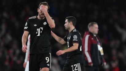 Bild: Sven Hoppe/dpa
So enden Serien: Der FC Bayern verlor nach 18 Spielen ohne Niederlage verdient beim FC Arsenal.