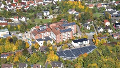 Archivbild: ge
"Ihr" Krankenhaus St. Anna ist den Sulzbach-Rosenbergern heilig. Dass Landrat Richard Reisinger sich für den Erhalt der Unabhängigkeit einsetzt, wird von vielen goutiert – in Amberg hingegen hält man das für einen schweren Fehler und befürchtet ohne Kooperation mit St. Marien Nachteile für die Versorgung in beiden Städten.