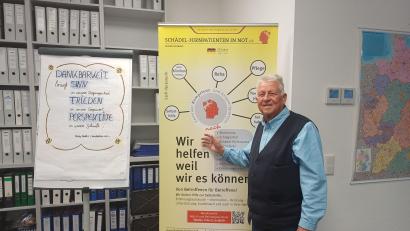 Bild: Theresa Bruischütz
Armin Nentwig erhält den Bayerischen Verfassungsorden für sein jahrzehntelanges Engagement für Schädel-Hirnpatienten.