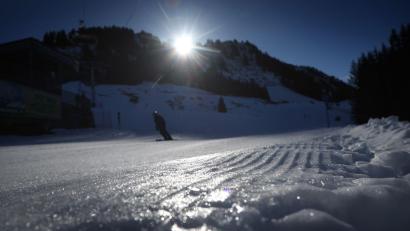 Bild: Karl-Josef Hildenbrand/dpa
Der 41-Jährige wurde bei dem Sturz am Söllereck schwer verletzt. (Archivbild)