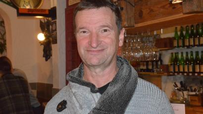 Bild: Helmut Kunz
Ein verschmitztes Lächeln: Frank Höllriegl packt heuer Partytechnisch nochmal an.