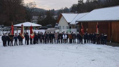 Bild: bö
Das neue Allersburger Feuerwehrgerätehaus wird gleich neben dem Dorfhaus und dem Dorfstadl gebaut werden. Die Feuerwehren, die Gemeinde und die Landkreisfeuerwehr haben den Platz für gut befunden.