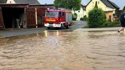 Archivbild: Albert Hofmann/VG Neusorg
Im Frühjahr stand der Gregnitzweg in Fuhrmannsreuth bei Brand unter Wasser. Das soll künftig nicht mehr passieren.